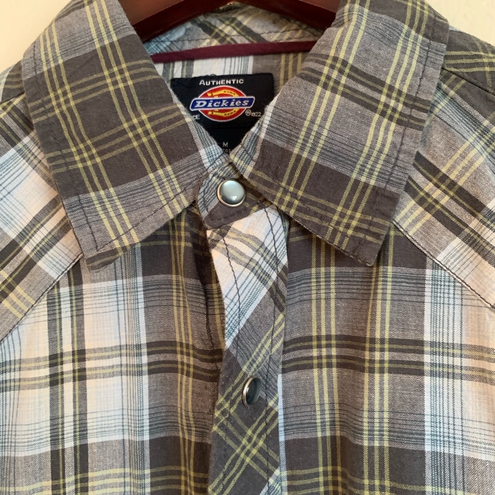 Dickies Brand Button Down - Picture 3 of 3